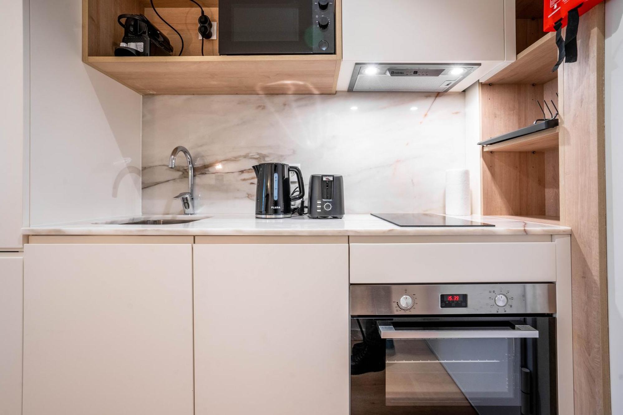 Trindade Bliss: 1Br W/ Free Parking By Lovelystay Πόρτο Εξωτερικό φωτογραφία