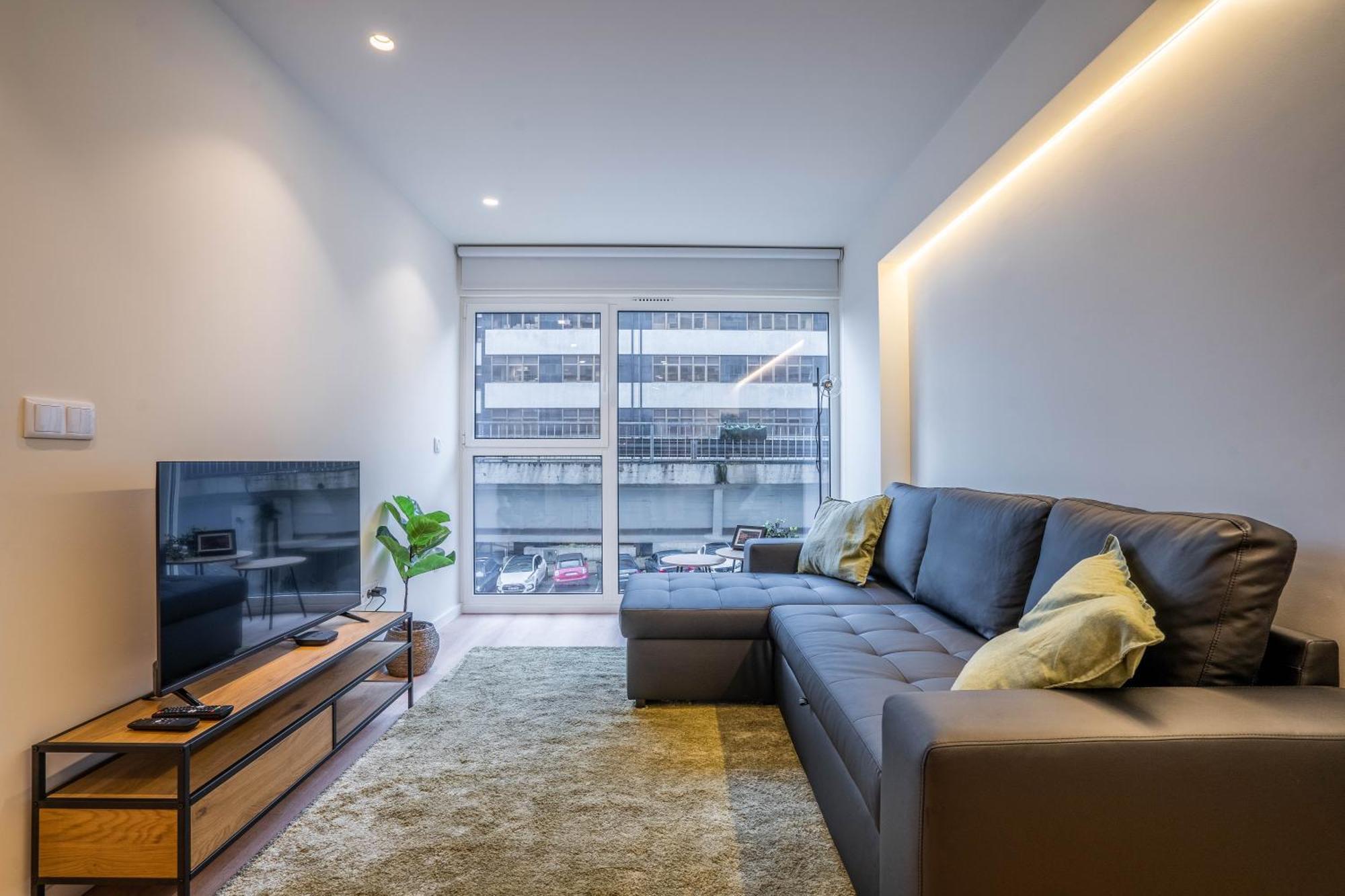 Trindade Bliss: 1Br W/ Free Parking By Lovelystay Πόρτο Εξωτερικό φωτογραφία